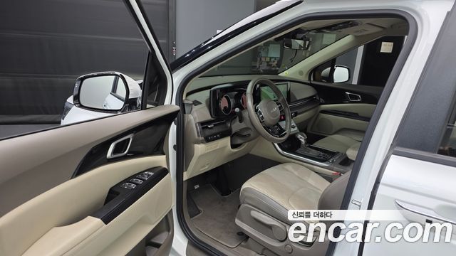 Kia Carnival (IV) Gasoline 9-Seater Prestige 2023 — фото 10