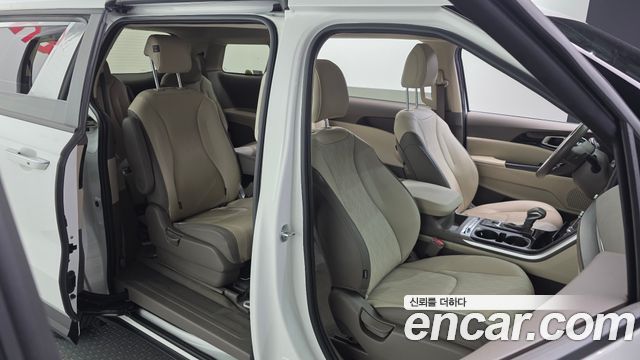 Kia Carnival (IV) Gasoline 9-Seater Prestige 2023 — фото 12
