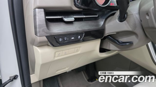 Kia Carnival (IV) Gasoline 9-Seater Prestige 2023 — фото 14
