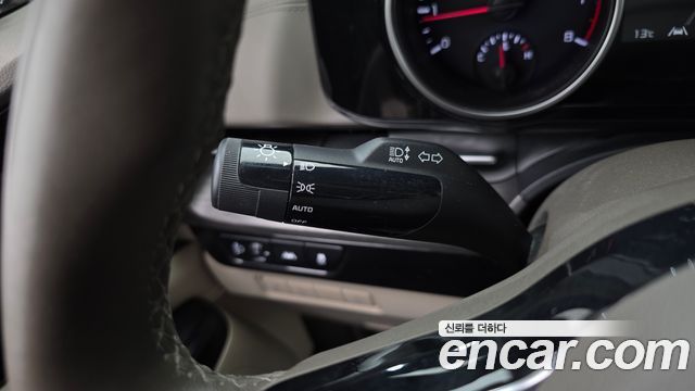 Kia Carnival (IV) Gasoline 9-Seater Prestige 2023 — фото 15