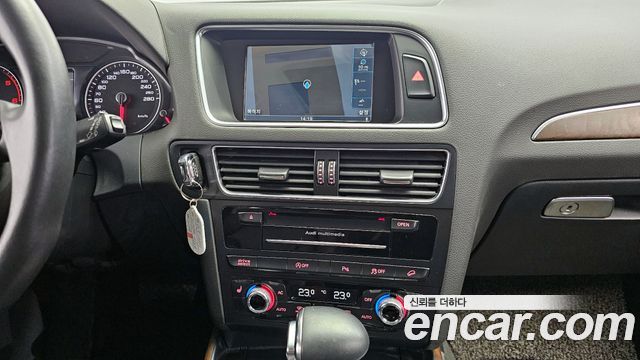 Audi Q5 3.0 TDI Quattro 8R 2014 — фото 14