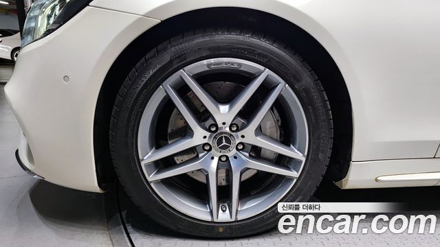 Mercedes-Benz S-Class (W222) S350 d 4MATIC 2019 — фото 6