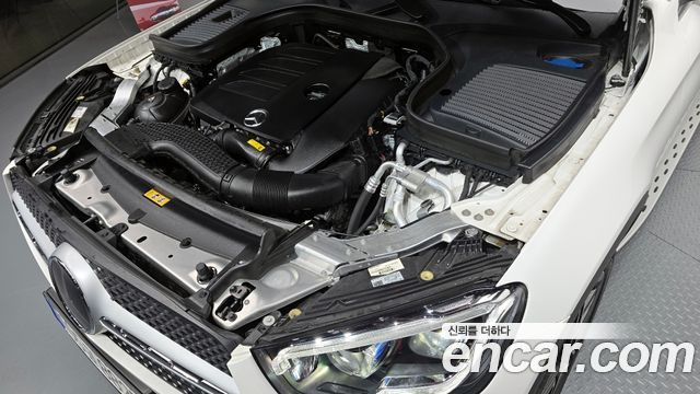 Mercedes-Benz GLC-Class (X253) GCL300 4MATIC Coupe 2023 — фото 6