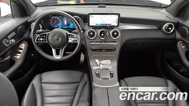 Mercedes-Benz GLC-Class (X253) GCL300 4MATIC Coupe 2023 — фото 7