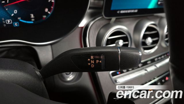 Mercedes-Benz GLC-Class (X253) GCL300 4MATIC Coupe 2023 — фото 9