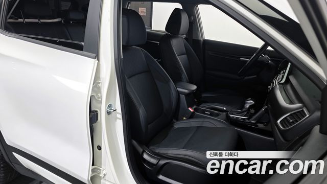 Kia Seltos Gasoline 1.6 Turbo 2WD Prestige 2022 — фото 12