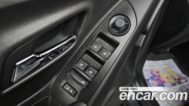 Chevrolet Trax 1.4 LS 2018 — фото 14