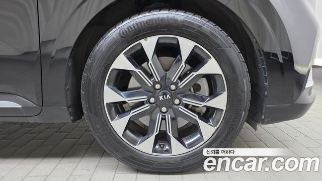 Kia Carnival (IV) Diesel 9-Seater Signature 2021 — фото 5