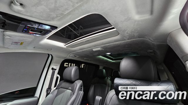 Hyundai Staria 4WD Lounge 9-Seater Inspiration 2025 — фото 21