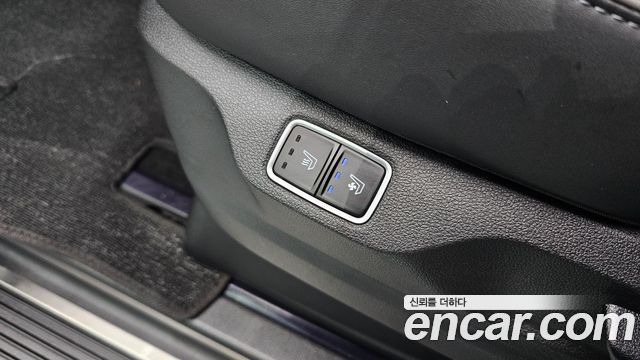 Hyundai Staria 4WD Lounge 9-Seater Inspiration 2025 — фото 22