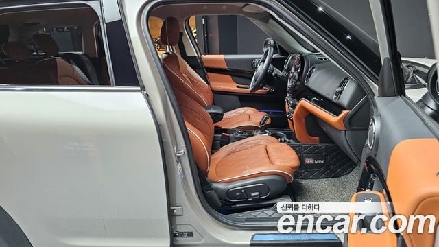 MINI Cooper S Countryman ALL4 Classic 2nd 2022 — фото 10