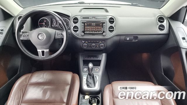 Volkswagen Tiguan 2.0 TDI  Premium 5N 2016 — фото 7