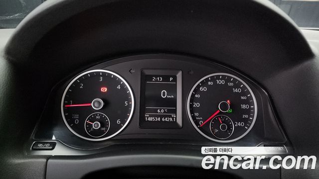Volkswagen Tiguan 2.0 TDI  Premium 5N 2016 — фото 8