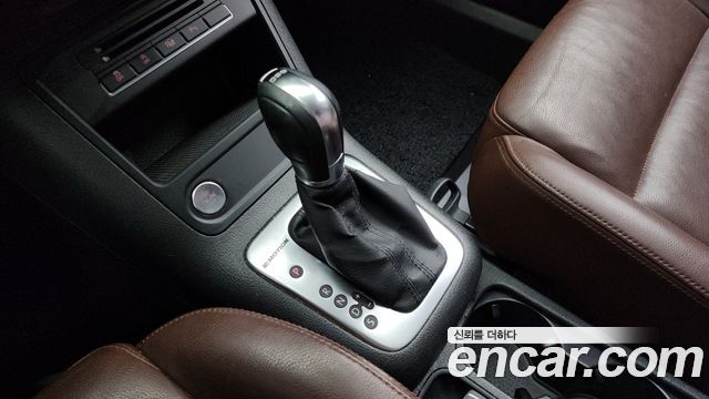 Volkswagen Tiguan 2.0 TDI  Premium 5N 2016 — фото 9