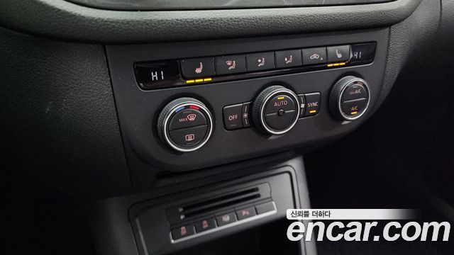 Volkswagen Tiguan 2.0 TDI  Premium 5N 2016 — фото 16