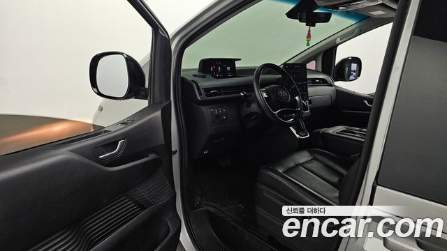 Hyundai Staria Tourer 9-Seater Modern 2022 — фото 10