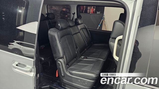 Hyundai Staria Tourer 9-Seater Modern 2022 — фото 12