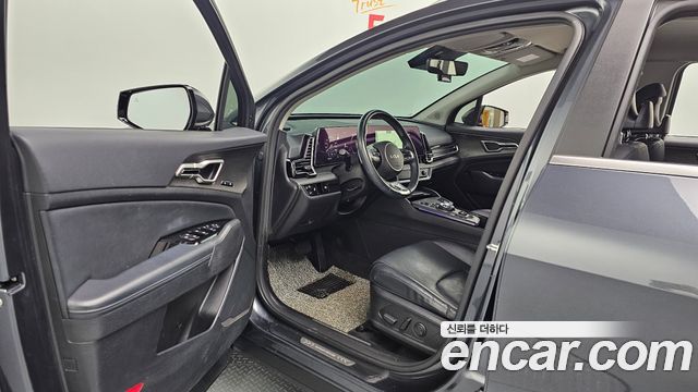 Kia Sportage (V) Gasoline 1.6 Turbo 2WD Signature 2022 — фото 10