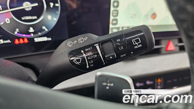 Kia Sportage (V) Gasoline 1.6 Turbo 2WD Signature 2022 — фото 17