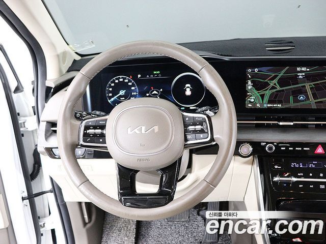 Kia Carnival (IV) Gasoline 9-Seater Signature 2023 — фото 19