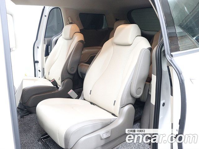 Kia Carnival (IV) Gasoline 9-Seater Signature 2023 — фото 20