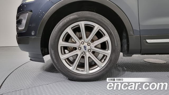 Ford Explorer 3.5 Limited 4WD 5th 2017 — фото 5