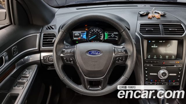 Ford Explorer 3.5 Limited 4WD 5th 2017 — фото 14
