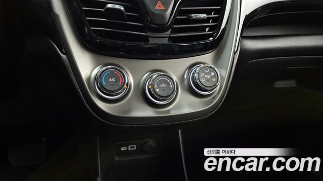 Chevrolet Spark Premier 2020 — фото 16