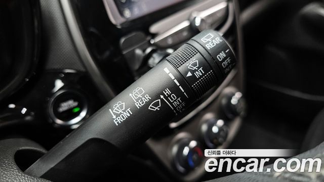 Chevrolet Spark Premier 2020 — фото 18