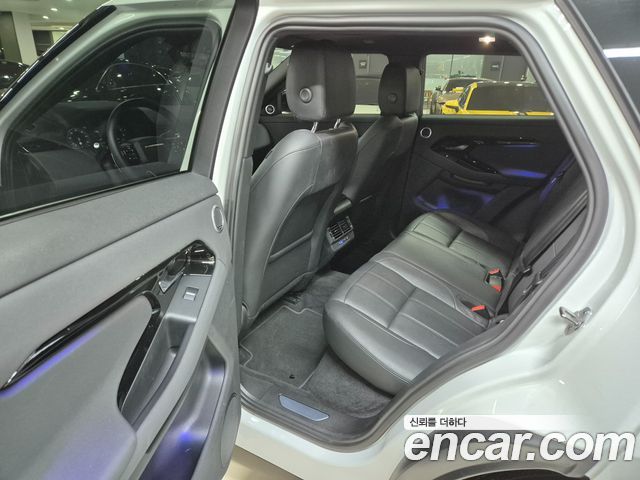 Land Rover Range Rover Evoque (II) P250 Dynamic SE 2025 — фото 8