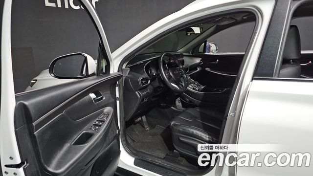 Hyundai Santa Fe Diesel 2.2 4WD Exclusive 2023 — фото 10