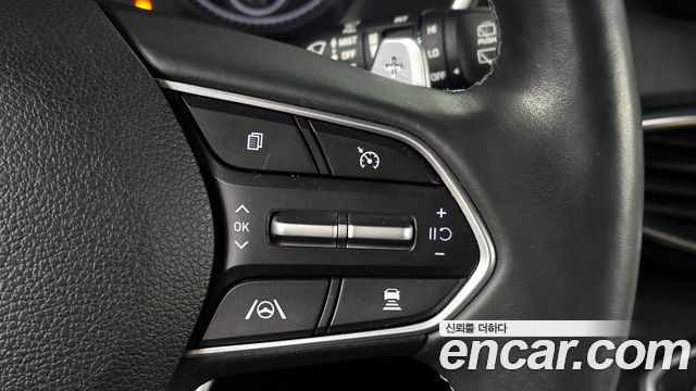 Hyundai Santa Fe Diesel 2.2 2WD Prestige 2021 — фото 15