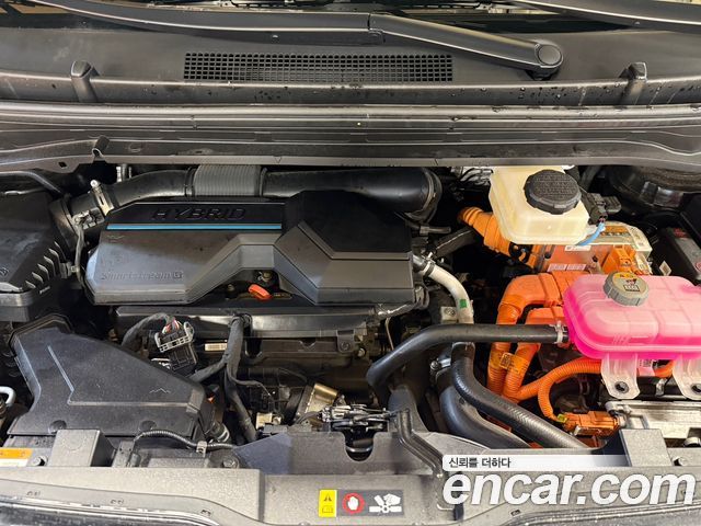 Hyundai Staria HEV 1.6 Cargo 5-Seater Modern 2025 — фото 6