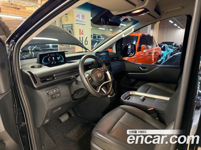 Hyundai Staria HEV 1.6 Cargo 5-Seater Modern 2025 — фото 9