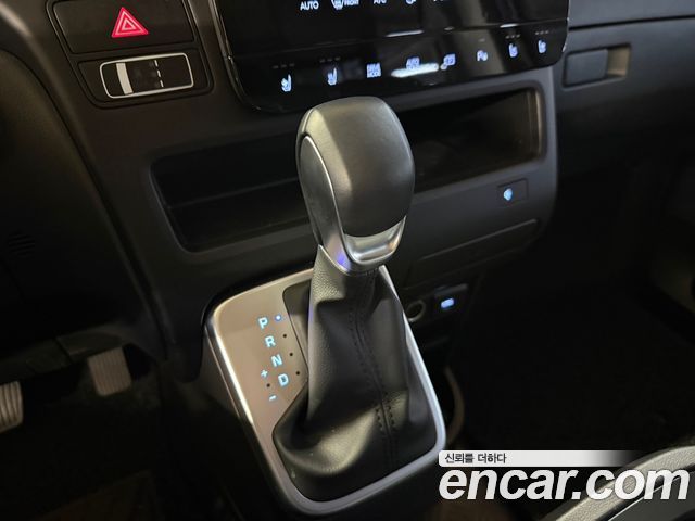 Hyundai Staria HEV 1.6 Cargo 5-Seater Modern 2025 — фото 15