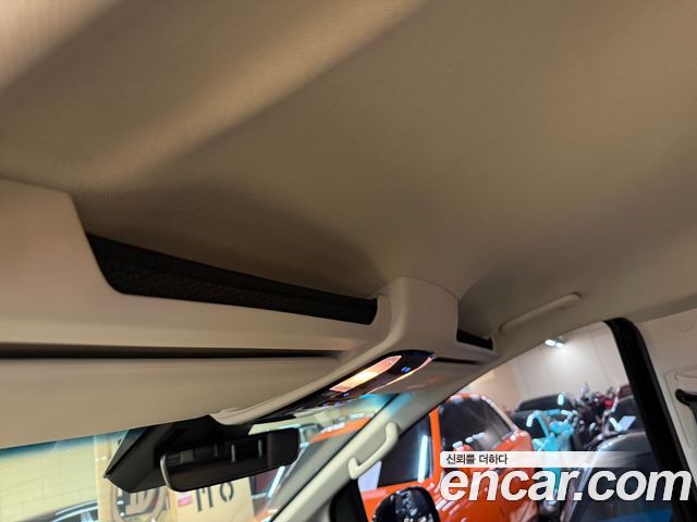 Hyundai Staria HEV 1.6 Cargo 5-Seater Modern 2025 — фото 19