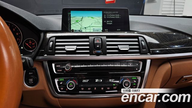 BMW 4 Series (F32) 420i Luxury GranCoupe 2016 — фото 14