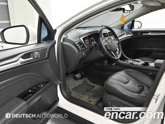 Ford Mondeo (IV) 2.0 Trend 2019 — фото 15