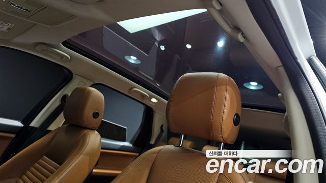 Land Rover Discovery Sport 2.0 TD4 HSE Luxury 2018 — фото 19