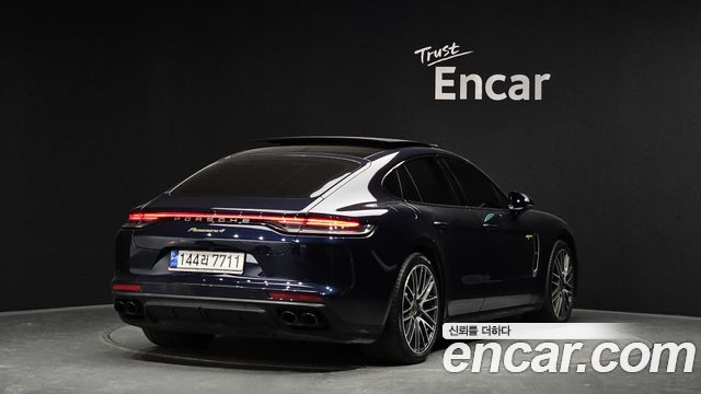 Porsche Panamera (971) 2.9 AWD E-Hybrid Platinum Edition 2023 — фото 2
