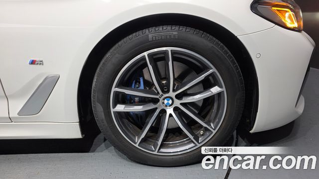 BMW 5 Series (G30) 520i M Sport 2021 — фото 5