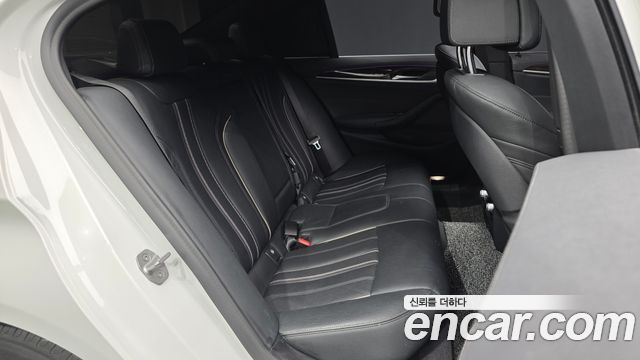 BMW 5 Series (G30) 520i M Sport 2021 — фото 12