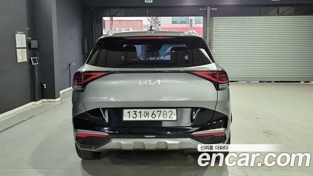 Kia Sportage (V) Diesel 2.0 2WD Prestige 2022 — фото 4