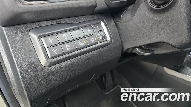 KG Mobility (SsangYong) Very New Tivoli Gasoline 1.5 2WD V3 2022 — фото 15
