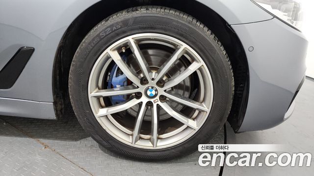 BMW 5 Series (G30) 530i M Sport Package Plus 2017 — фото 5