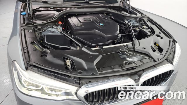 BMW 5 Series (G30) 530i M Sport Package Plus 2017 — фото 6