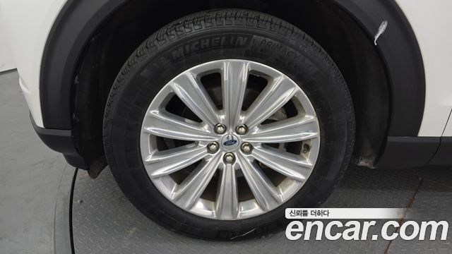 Ford Explorer (VI) 2.3 LimIted 4WD 2020 — фото 5