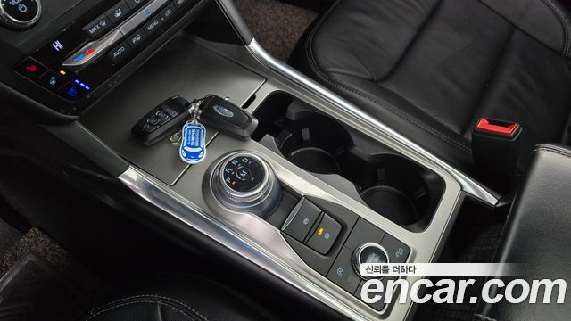 Ford Explorer (VI) 2.3 LimIted 4WD 2020 — фото 9
