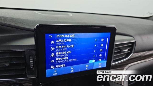Ford Explorer (VI) 2.3 LimIted 4WD 2020 — фото 16