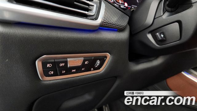 BMW X5 (G05) M50i 2021 — фото 16